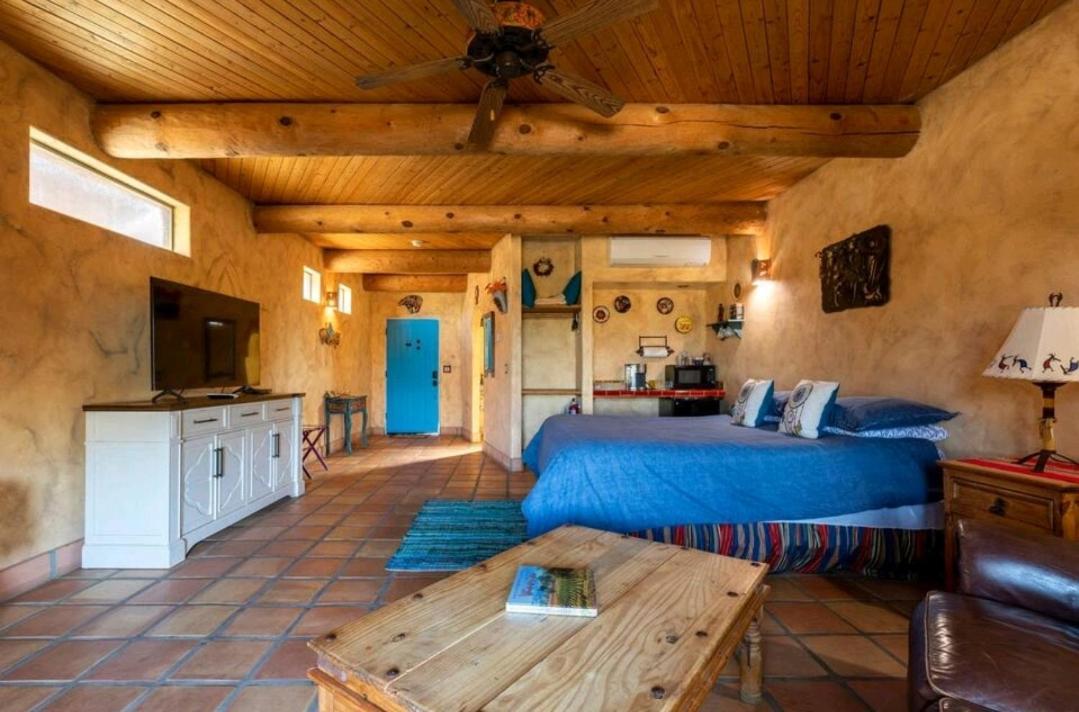 Sirena Vineyard Resort Пасо Роблес Екстериор снимка