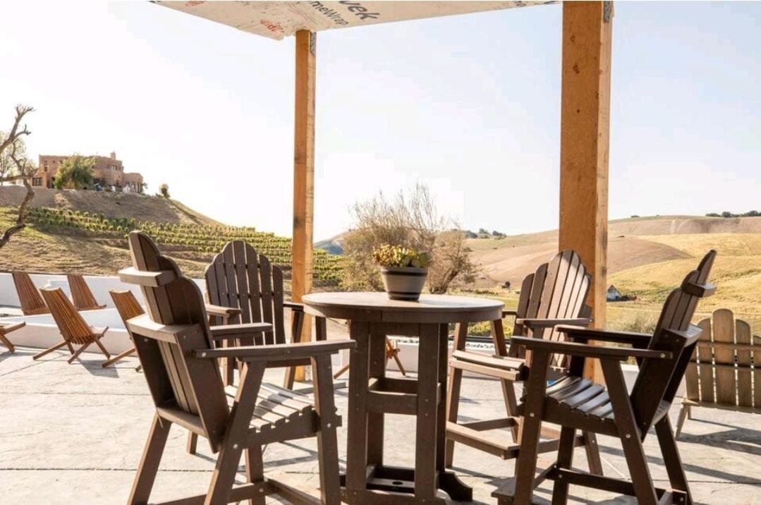 Sirena Vineyard Resort Пасо Роблес Екстериор снимка
