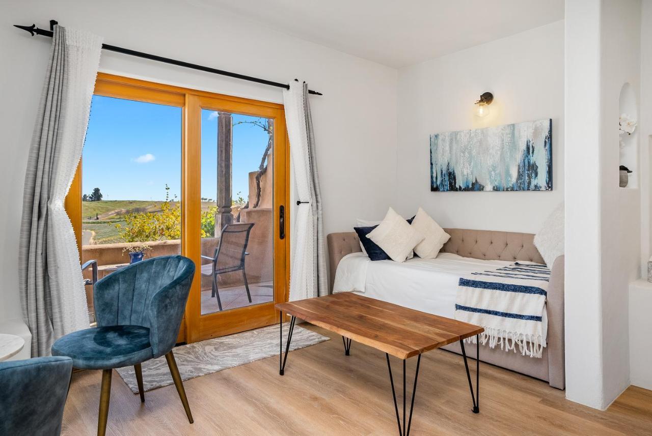Sirena Vineyard Resort Пасо Роблес Екстериор снимка